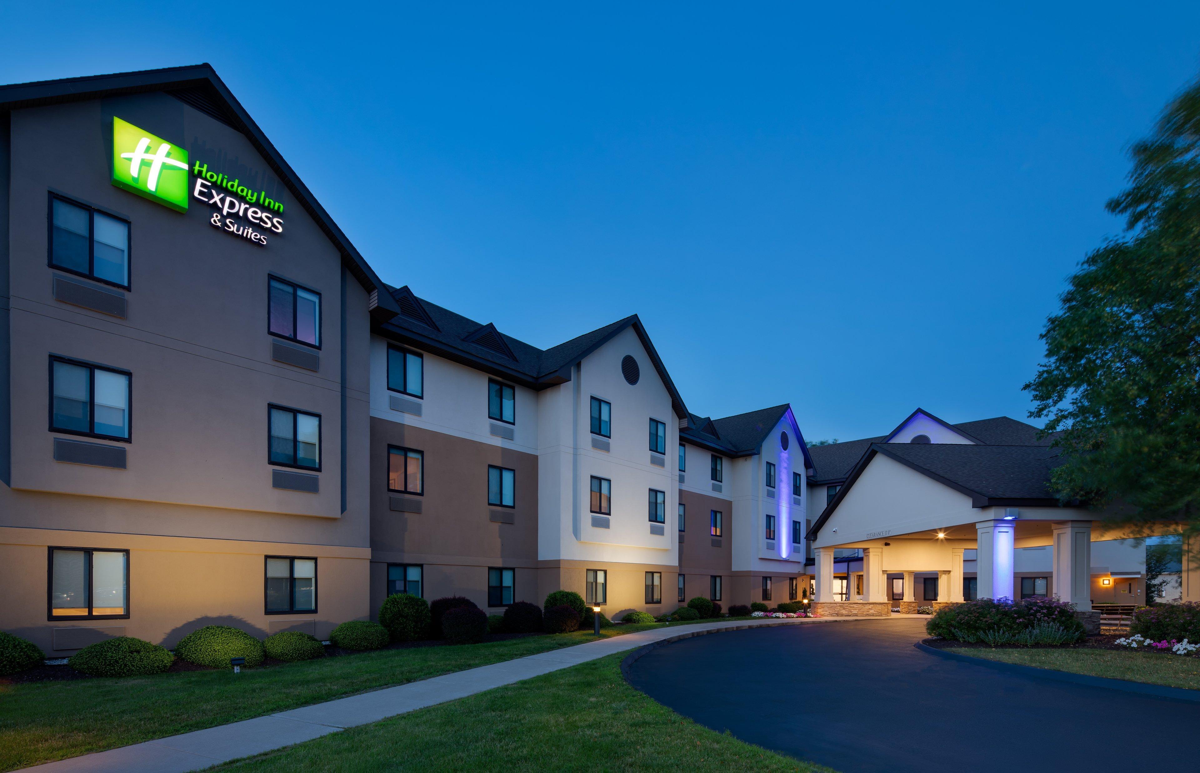 Holiday Inn Express & Suites Bradley Airport By Ihg Windsor Locks Dış mekan fotoğraf