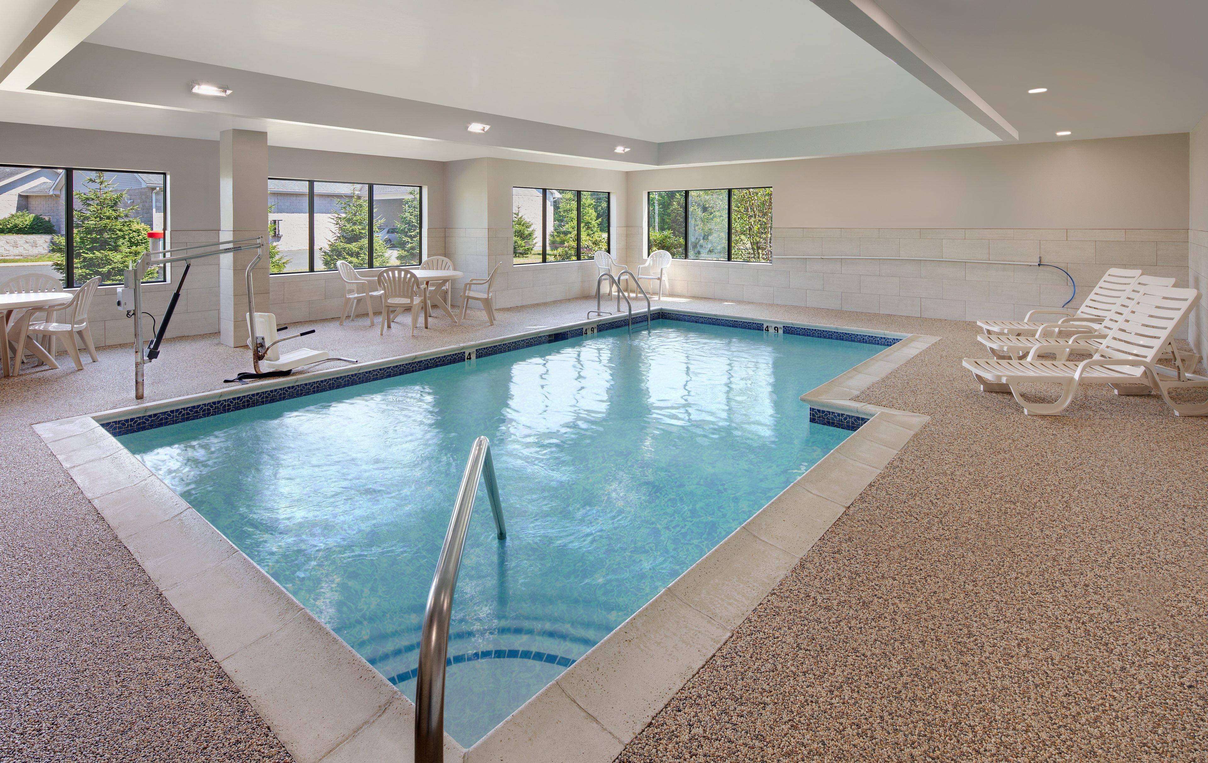 Holiday Inn Express & Suites Bradley Airport By Ihg Windsor Locks Dış mekan fotoğraf