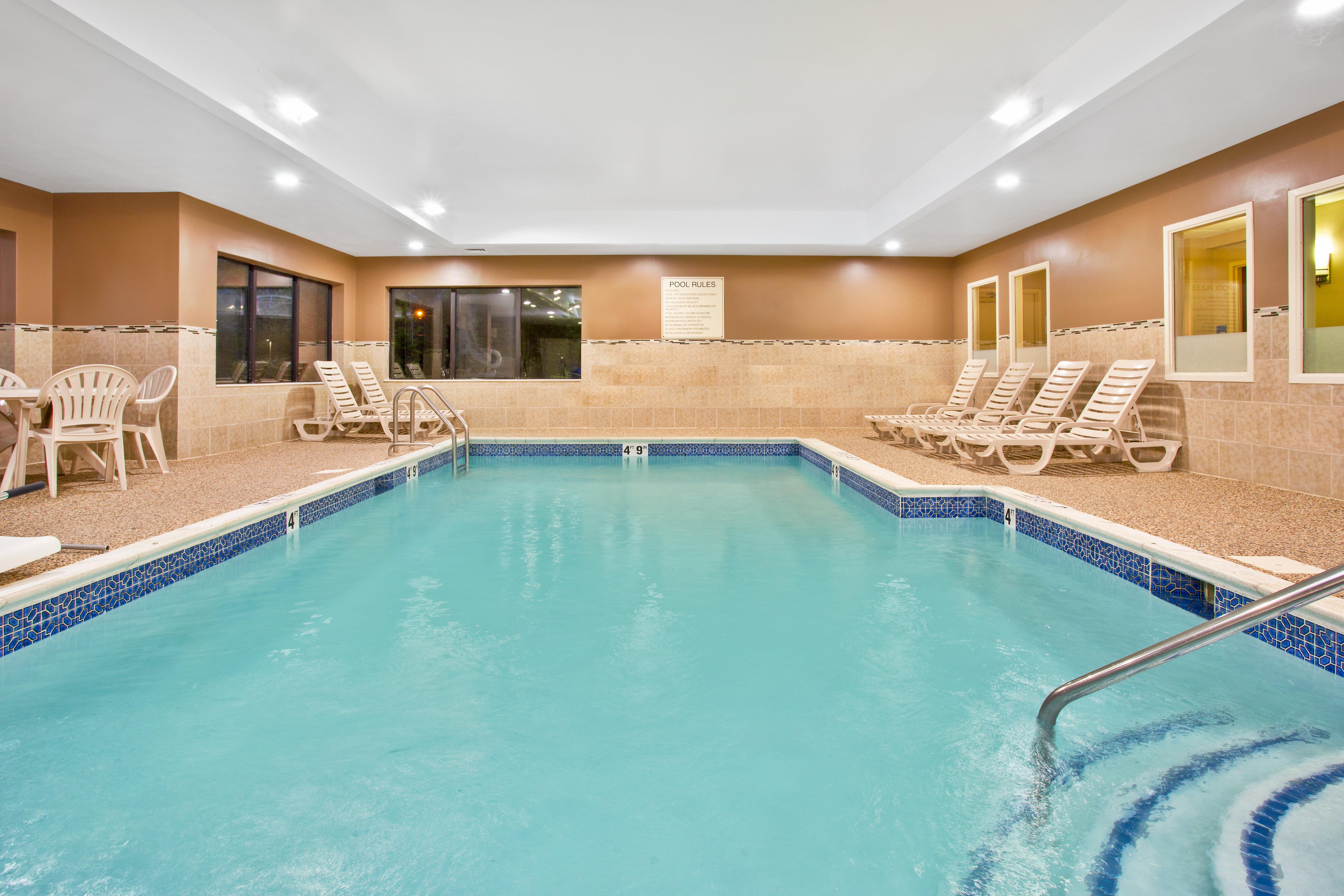 Holiday Inn Express & Suites Bradley Airport By Ihg Windsor Locks Dış mekan fotoğraf