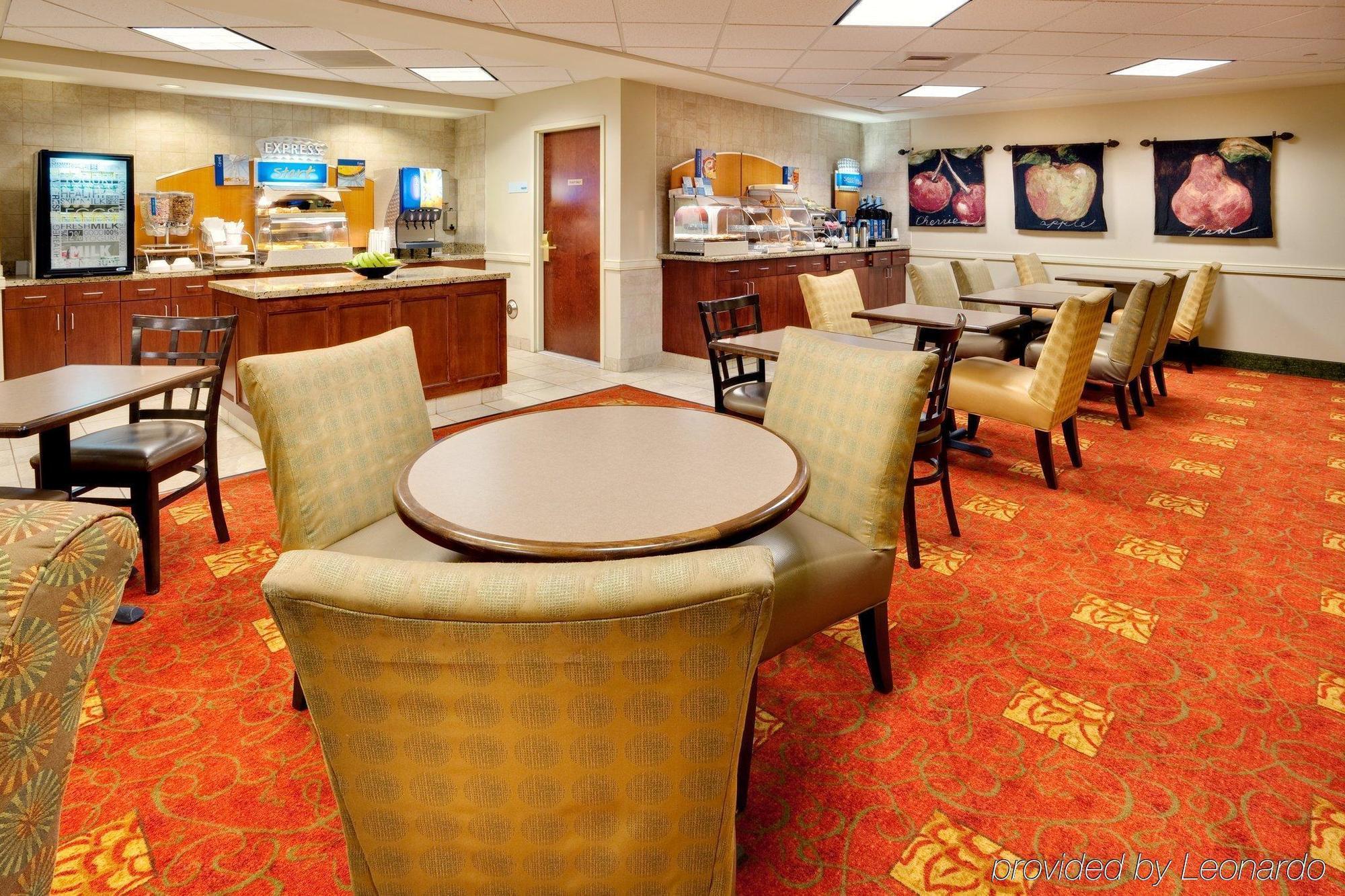 Holiday Inn Express & Suites Bradley Airport By Ihg Windsor Locks Dış mekan fotoğraf